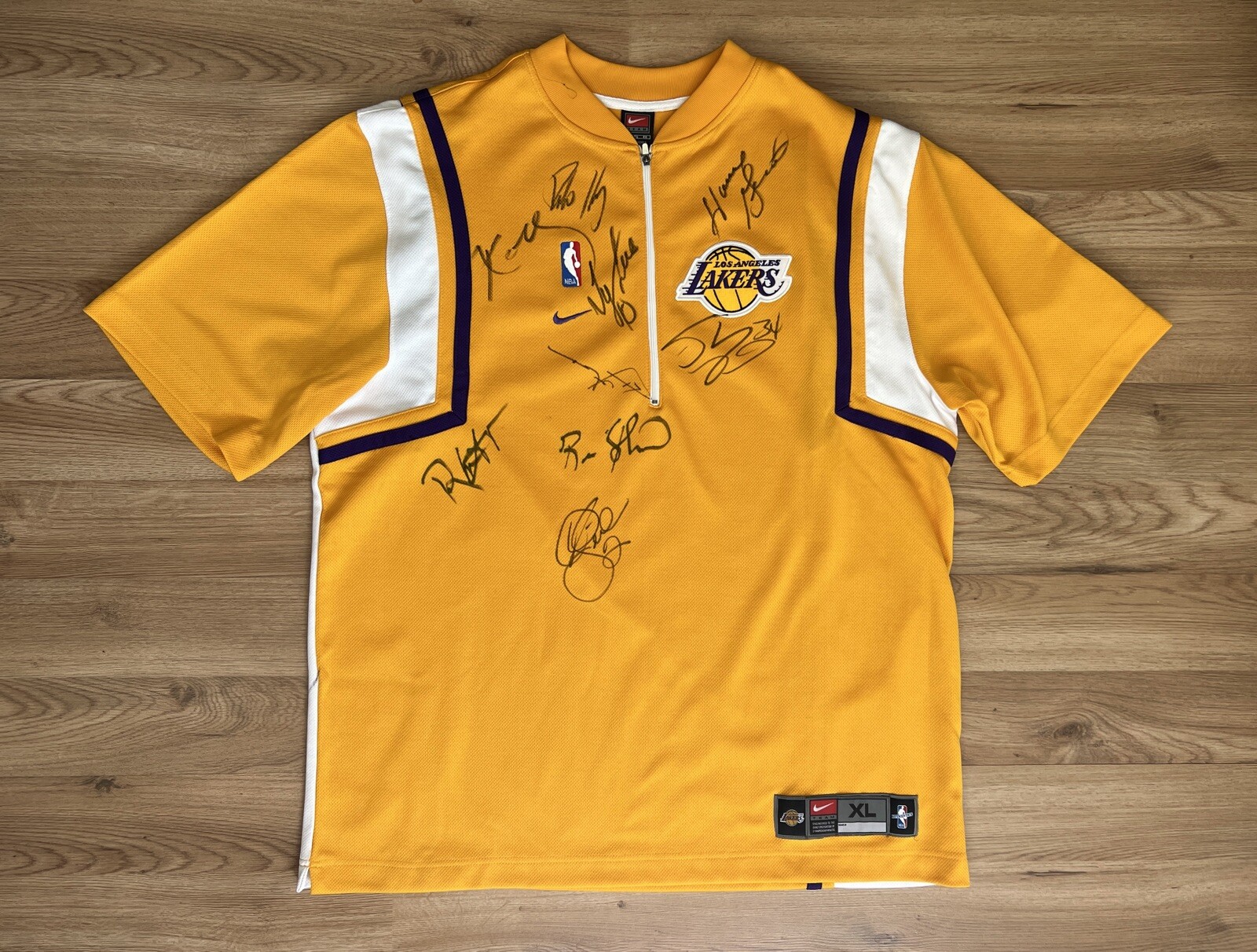 Kobe Bryant Autographed Signed Los Angeles Lakers 2000-01 NIKE LAKERS WARM UP JERSEY SHAQUILLE ONEAL JSA AUTO 
