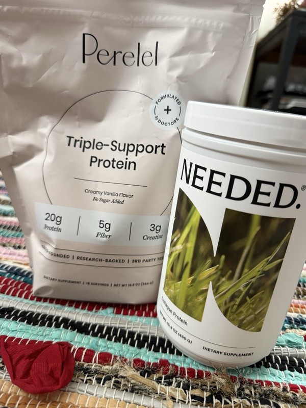 Bundle of 2 Protein Powders! One contains added Collagen and one does not!
