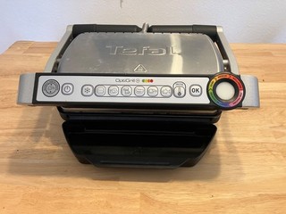 Tefal OptiGrill plus (GC712D12) im Bestzustand (Amazon Kaufdatum 01/25)