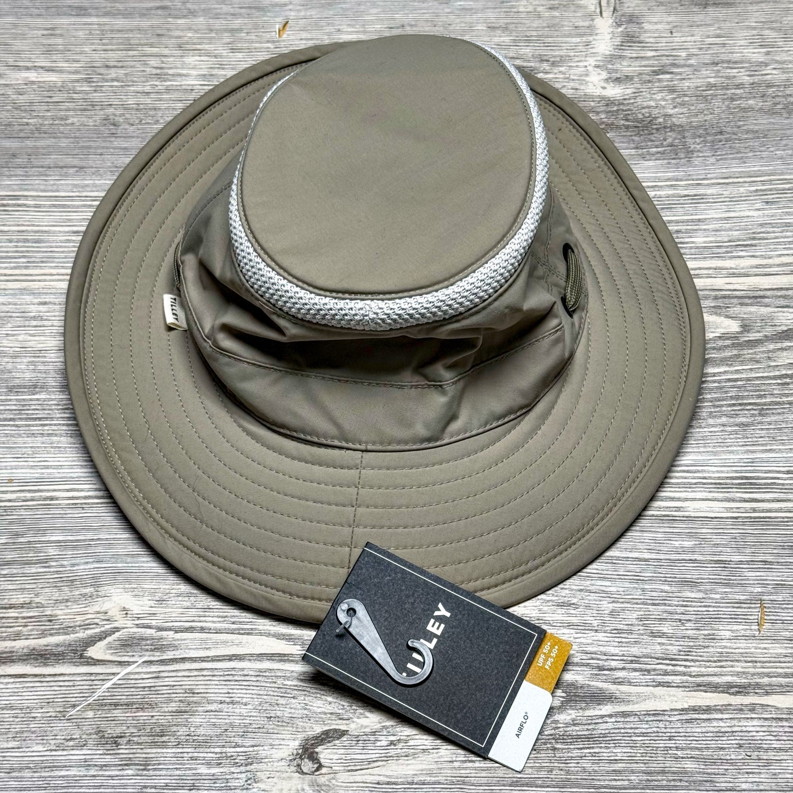 Tilley LTM5 Airflo Hat Cap Medium Brim Taupe 7 1/4 Sun Hikin
