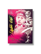2020 Panini Luminance Lights Out #LO2 Patrick Mahomes II