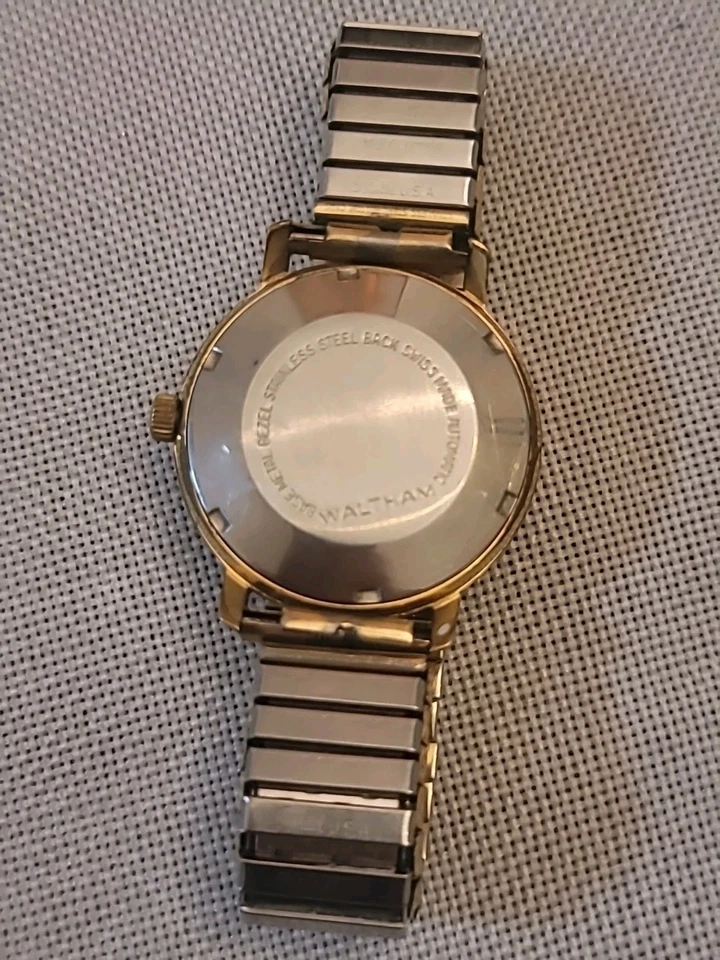 Vintage  Mechanical Automatic 25 Jewels  Swiss-Made Watch CDN Free Ship - Image 4 of 4