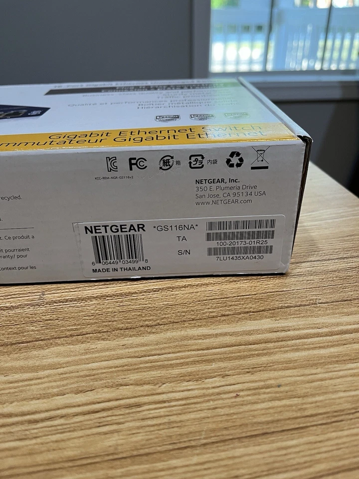 Netgear 16-Port Gigabit Ethernet Unmanaged Switch - Image 2 of 4