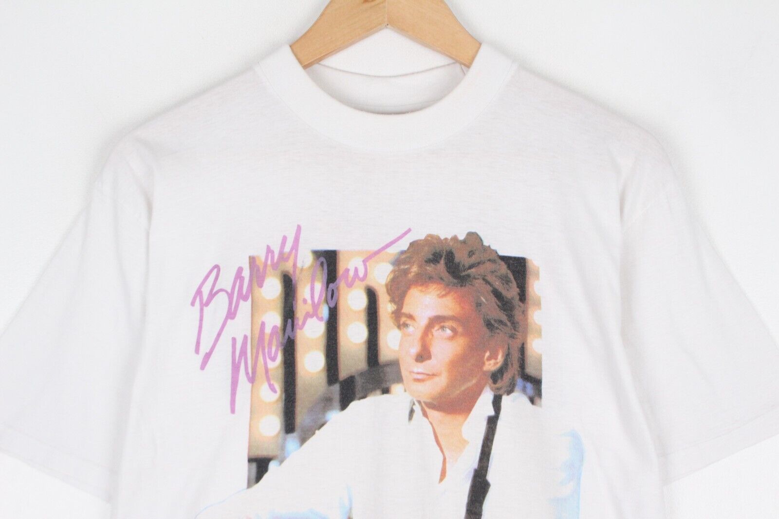 Barry Manilow T Shirt 1991 Graphic Vintage Crew N… - image 3