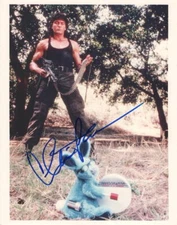 CHARLIE SHEEN SIGNED AUTOGRAPH 8X10 PHOTO - MUSCULAR STUD VS ENERGIZER BUNNY