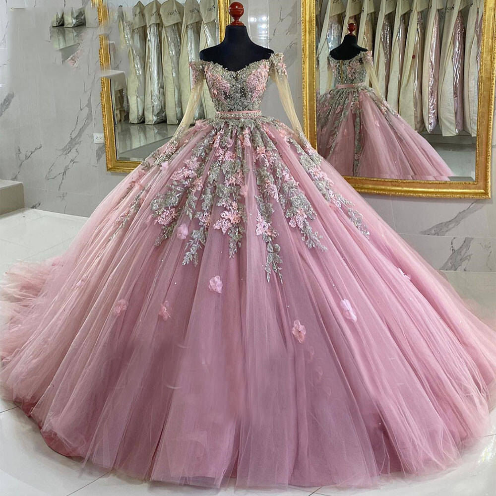 Gorgeous Pink Quinceanera Dresses Off Shoulder Lace Applique Ball Gowns  Sweet 16