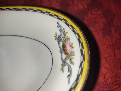 Noritake Relish dish, Made in Japan. from the Camilla collection, Bone China. - Picture 8 of 9