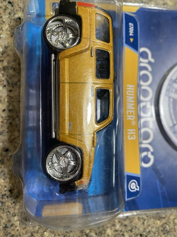 Hummer H3 Gold Hot Wheels Dropstars 1:50 Street Profile RR Phat Lip Diecast MOC - Image 3 of 4