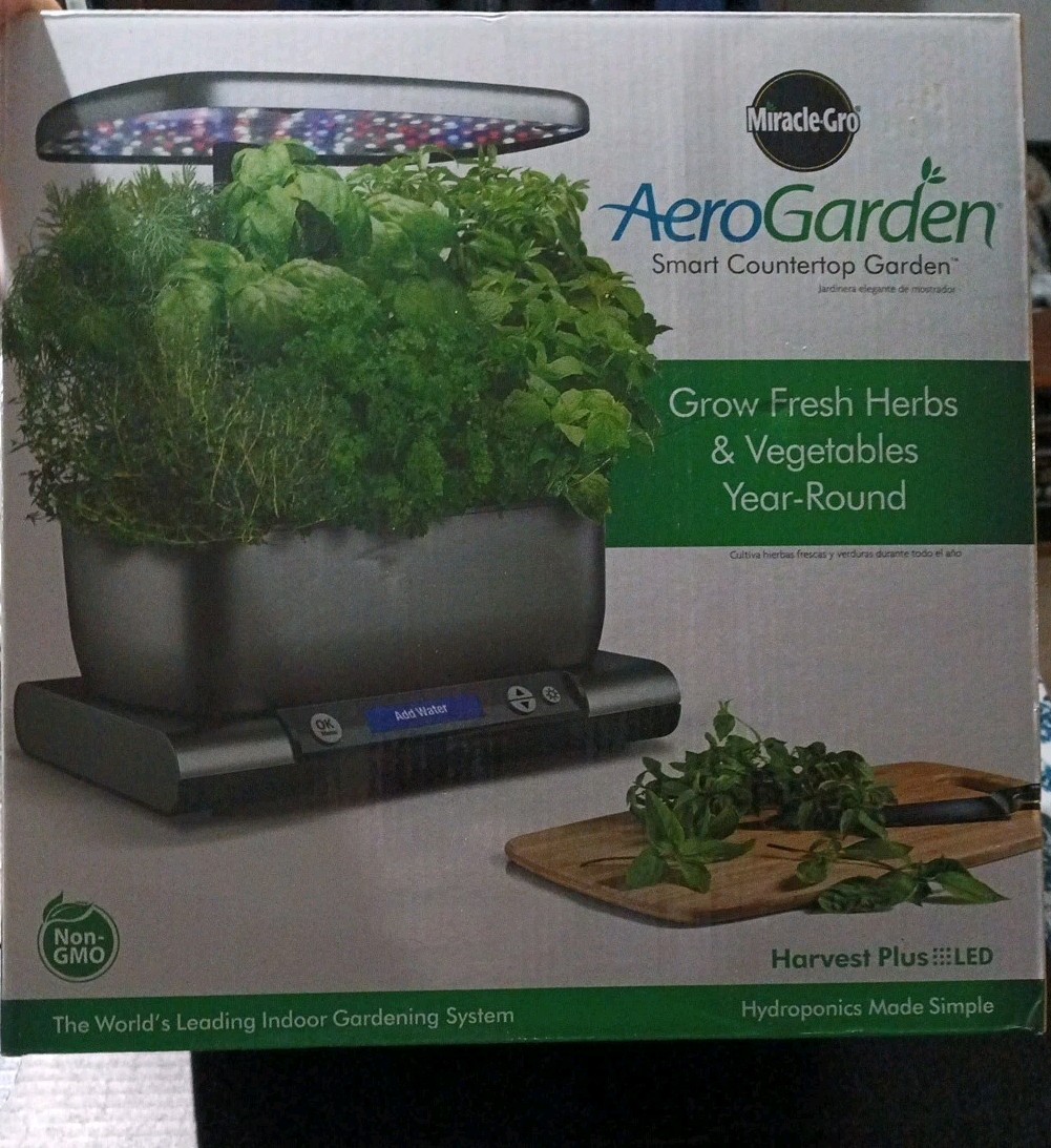 Miracle-Gro AeroGarden Harvest Plus Smart Countertop Garden 100643 BRAND NEW!