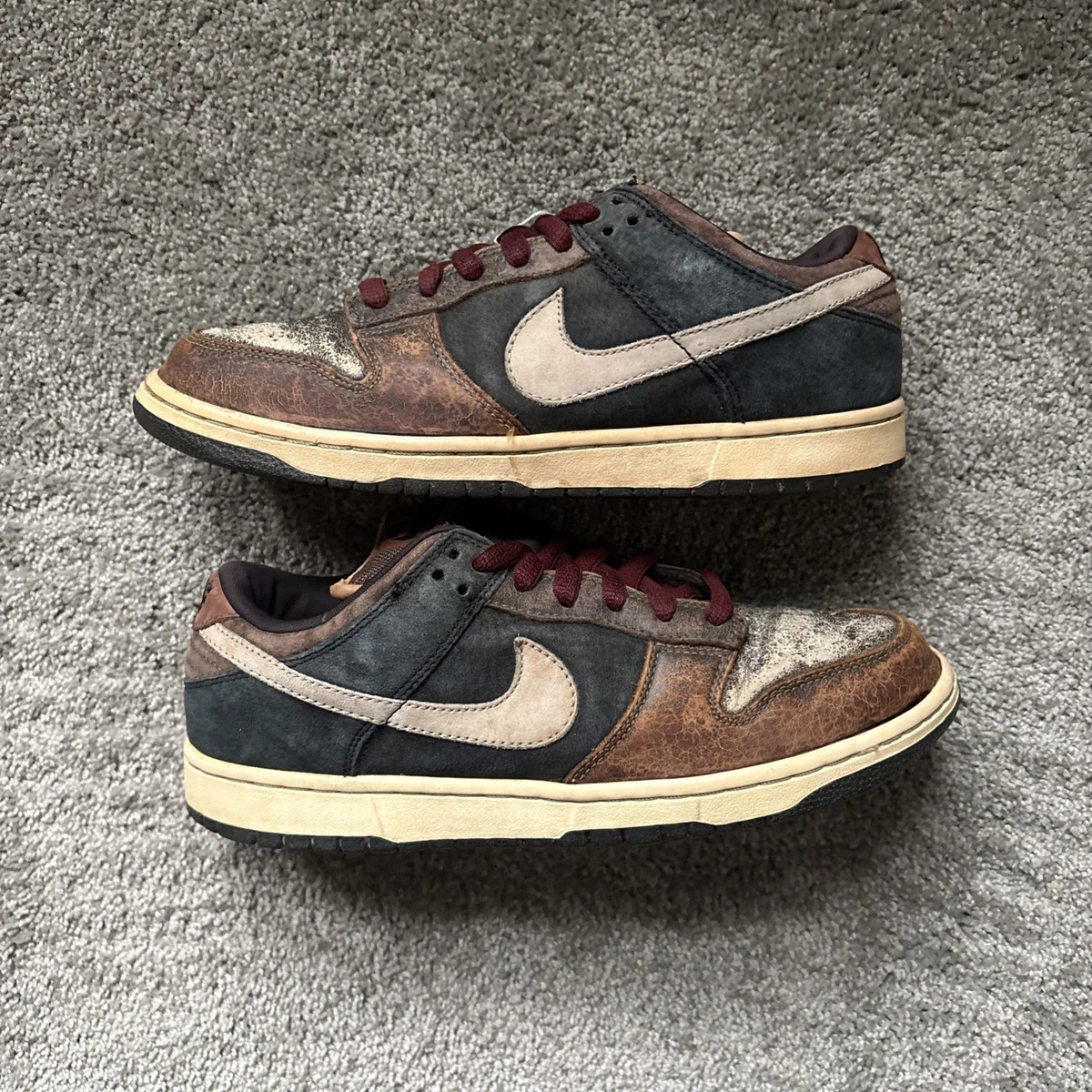 Nike Dunk Premium SB Low Strummer for Sale | Authenticity Nike Dunk Premium SB Low Strummer for Sale | Authenticity