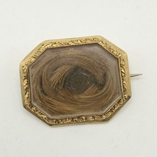 Victorian Hair Lock Mourning Brooch Gold Filled Glass 1.25? Antique C Clasp 6.1g