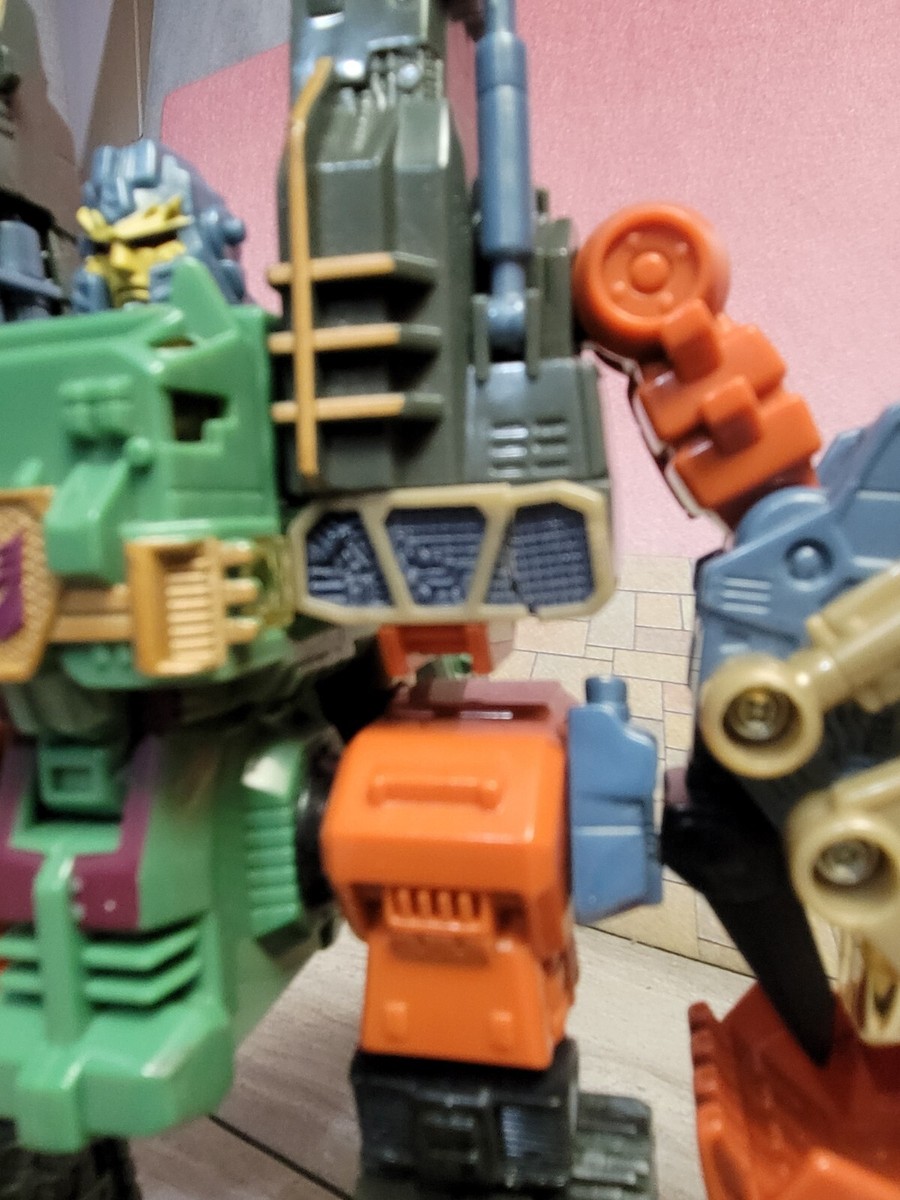 TRANSFORMERS ENERGON SCORPONOK Command As-is, missing parts HH | eBay