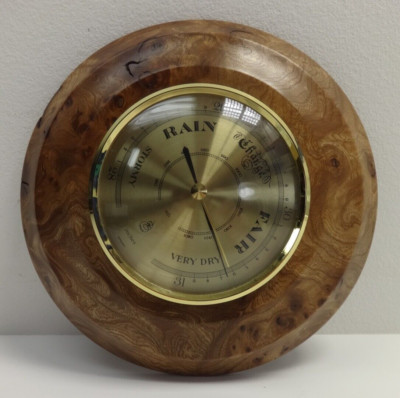 Vintage Barometer Wandbehang Ulme Maserholz Handarbeit gedrechselt Rotkehlchen Stockwerk