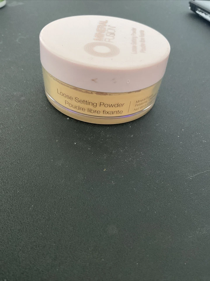 Mineral Fusion Loose Setting Powder - Image 2 of 3