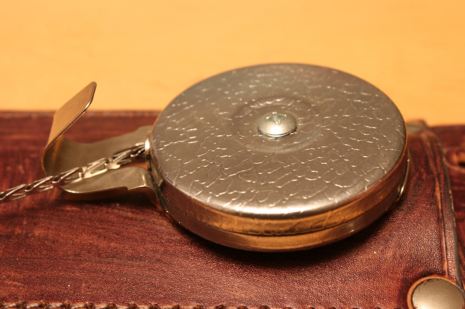 Rare Vintage Leather Belt Mount Retractable Key Holder, Excellent