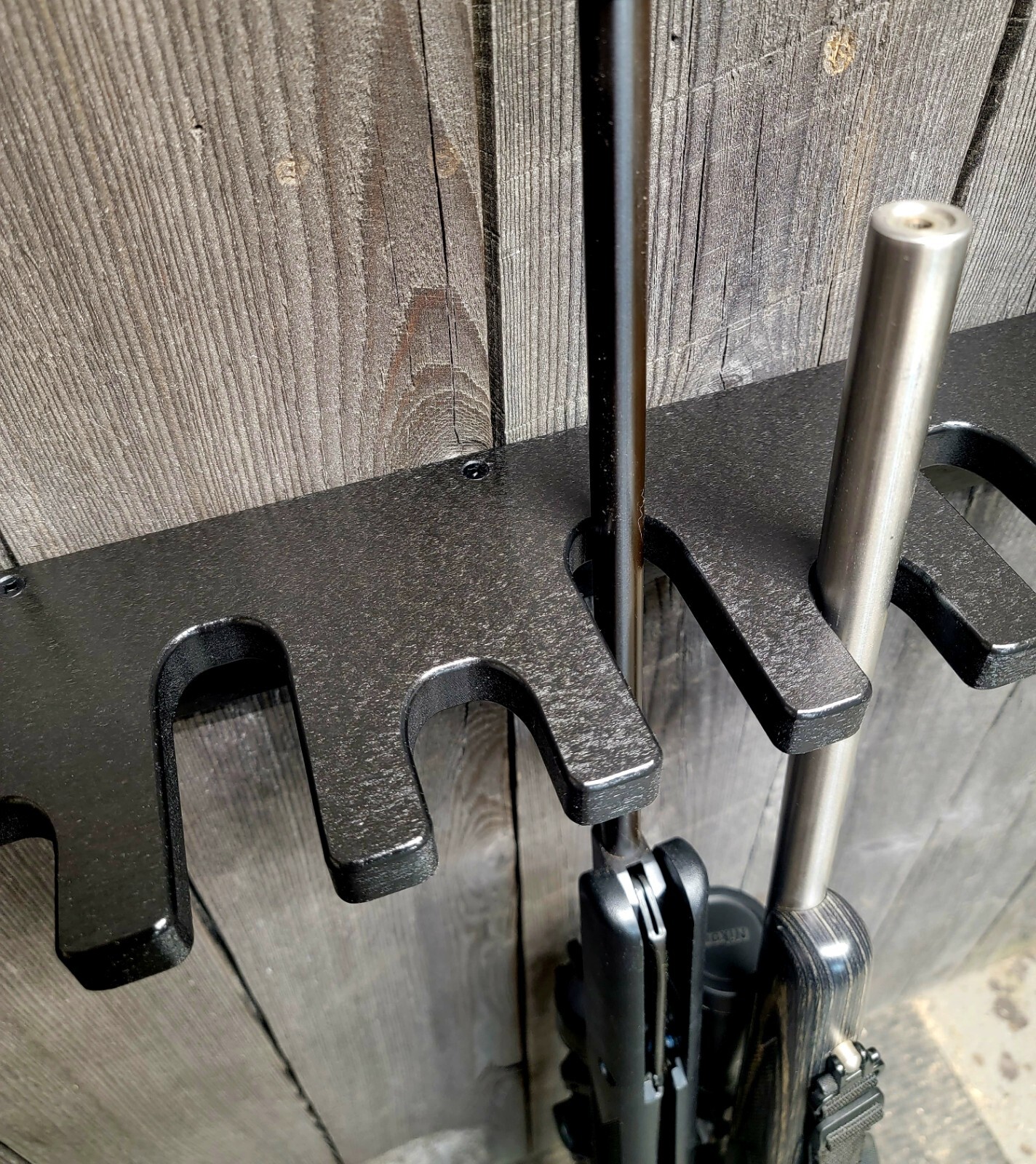 CLOSET WALL GUN RACK TACTICAL 10 GUN WALL MOUNT RIFLE SHOTGUN FISHING