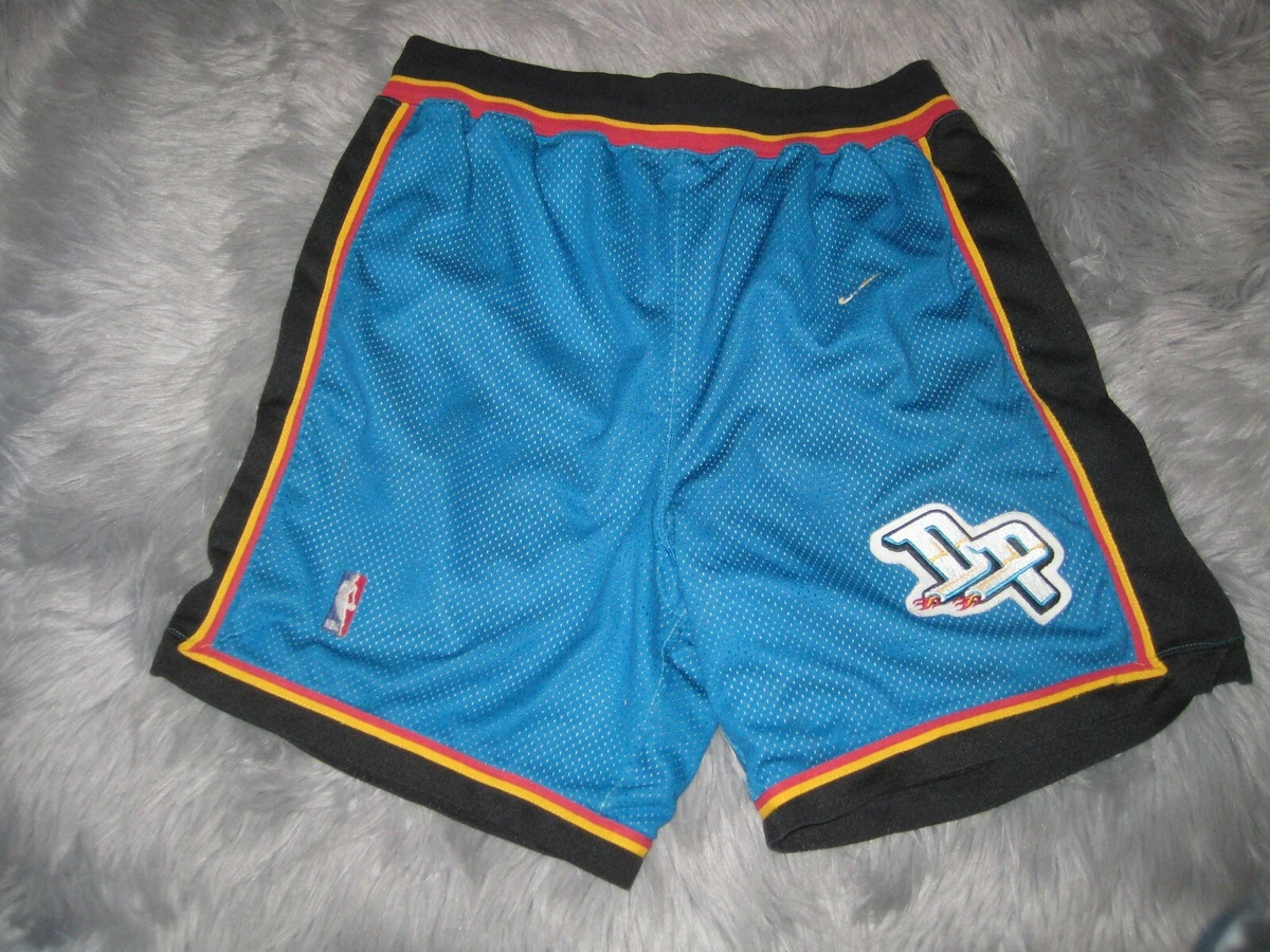Pistons shorts hotsell