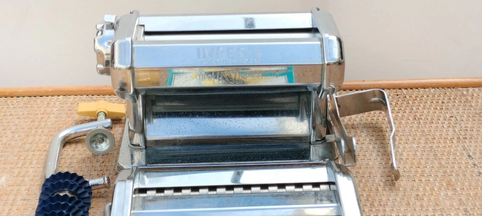 Macchina per Pasta Manuale Imperia Lusso in Acciaio Chromato - Argento - Immagine 4 di 4