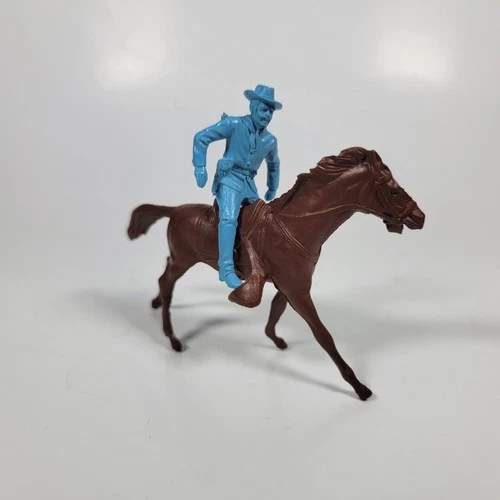 VINTAGE MARX FORT APACHE PLAYSET Calvary & HORSE VINYL