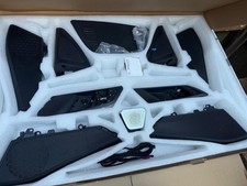 Lautsprecher und Abdeckungen f�r Den BMW X5 G05 HiFi. Sound System