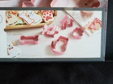 Threshold 5 Piece Stainless Steel Cookie Cutter Set Dog Puppy Bone House Paw New