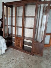 vetrinetta legno ARTE POVERA a due ante con ripiani 