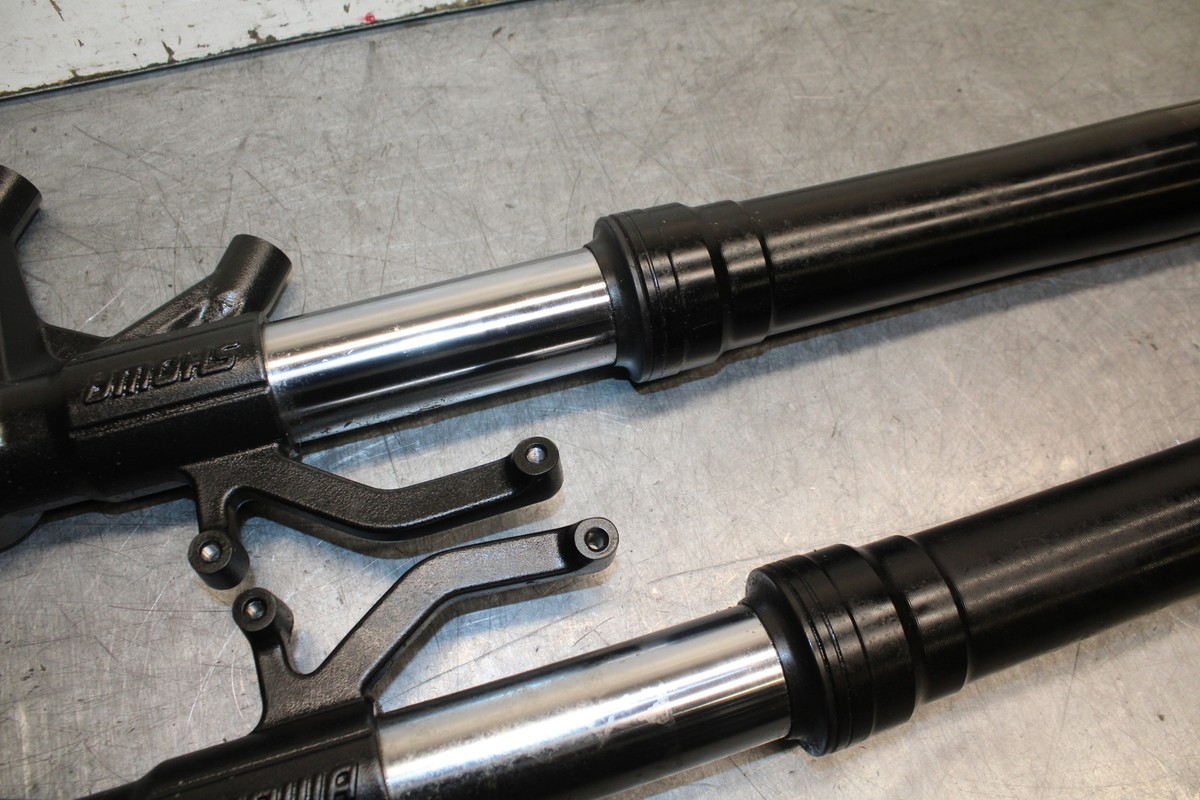 momoページ 24-25 KAWASAKI NINJA ZX6R FRONT FORKS SHOCK SUSPENSION SET