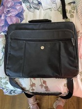 Targus Black Nylon Laptop Shoulder Messenger Bag 15 in Padded Partitions Solid