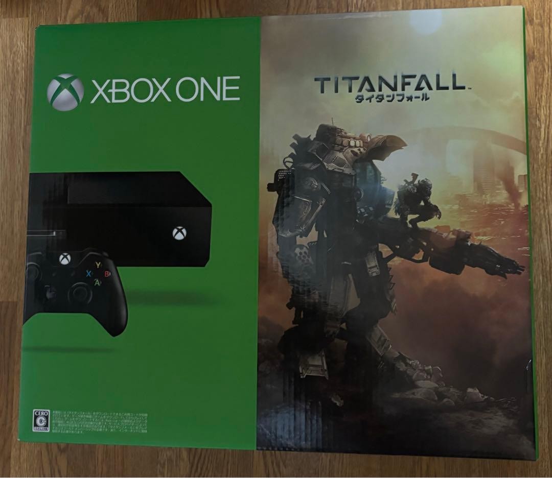 Xbox one 本体 美品  値下げ不可 Xbox One Launch Edition Titanfall Bundle 500GB Japan Limited：JPN
