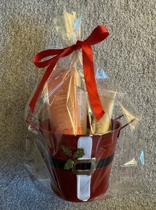 NEW Fragrance-Free & Citris Rose Satin Hands Pampering Gift Set in Santa Bucket