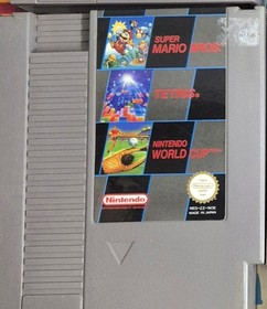 Nintendo NES 4 &times; Mario Spiele. Original Nintendo Super Mario Bros. Super Mario