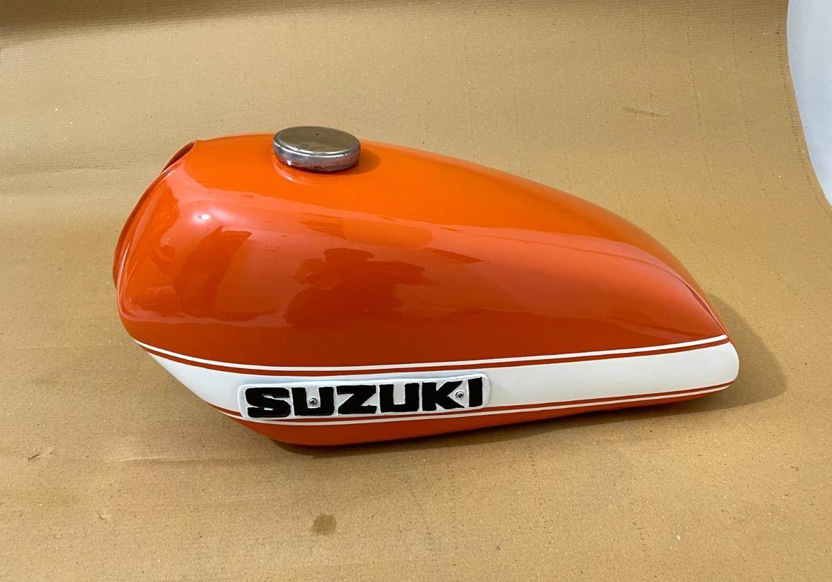 スズキ バイクタンク オレンジ ホワイト Suzuki TS250 TS 250 1971-76 Painted Alloy Petrol Gas Tank +Cap +