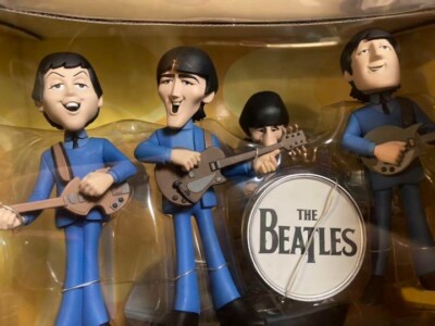 Beatles exclusive (RARE!! 2点セット送料込み） The Beatles Yellow Submarine Complete Gift Box Set McFarlane Toys