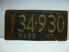 1942  Massachusetts License Plate  134 - 930       Vintage   as4071