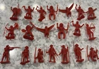 LOT OF 20 RED VINTAGE CAVALRY & INDIANS FROM A FORT APACHE PLAYSET NICE