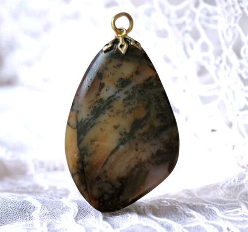 Natural Amber Striated Multi-color Agate Microcrystalline Quartz Pendant