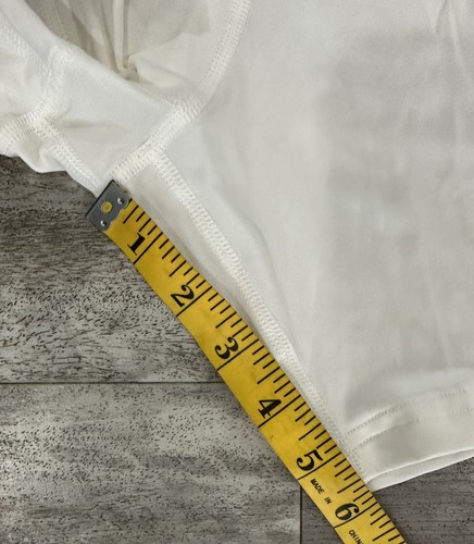 Under Armour UA HeatGear Youth White Compression Shorts Size Smal Brand New - Picture 3 of 7