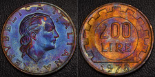 1978 Italy 200 Lire NATURAL GOLD, BLUE, & PURPLE TONING (L55-17)