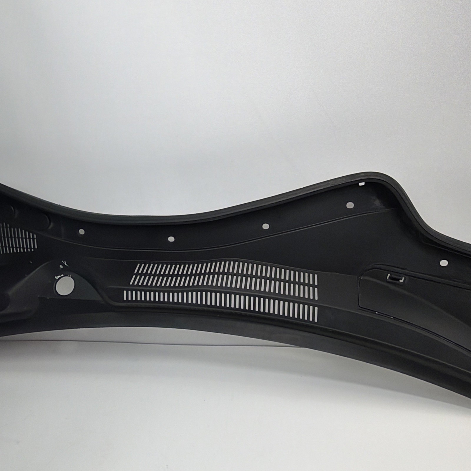 🟢2014-2021 MASERATI QUATTROPORTE FRONT WINDSHIELD WIPER COWL VENT COVER PANEL🟢