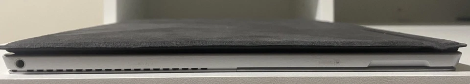 Microsoft Surface Pro 4 1724 12.3" i7 6650U 2.2GHz 16GB RAM 256GB SSD - Image 4 of 4