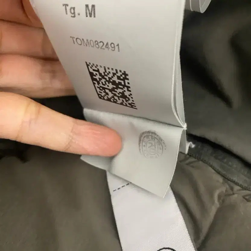 Stone Island 24FW Seamless Non-Hood Padding Jacket - M thumbnail 5