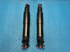 Lexus LX470 Rear Shock Absorber Strut RH & LH Pair 48530-60042 2003-2007 OEM