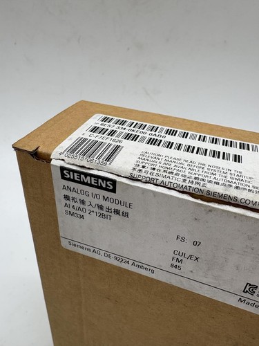 Siemens 6ES7 334-0KE00-0AB0 Analog IO Module - Bild 2 von 4
