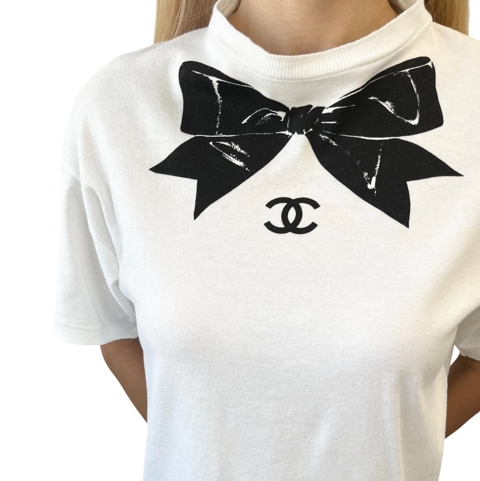 CHANEL Vintage CC Logo Bow Graphic Crewneck T-shirt Top #M White Cotton Ribbon image 5