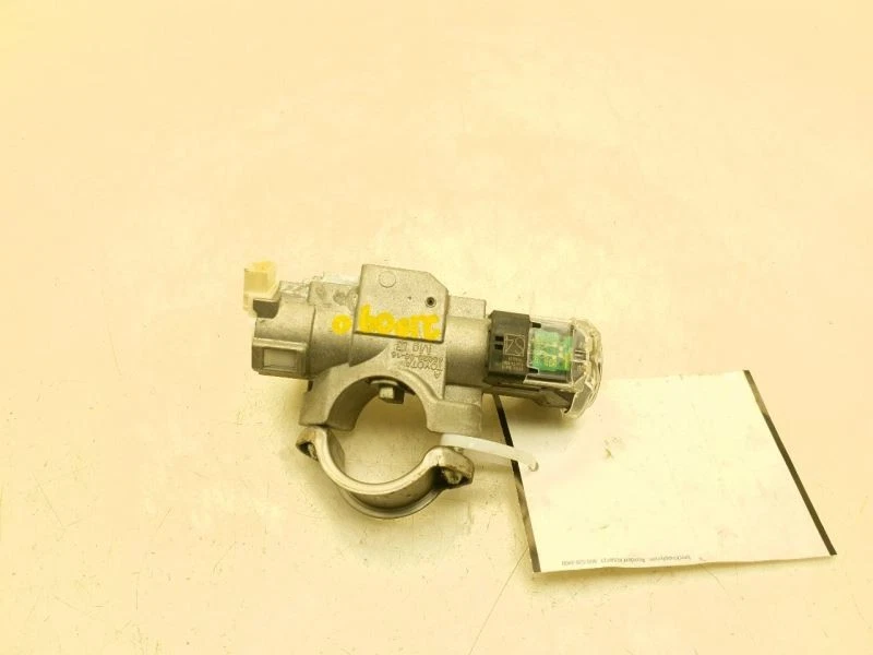 19 TOYOTA CAMRY IGNITION SWITCH - Image 4 of 4
