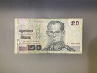Foto 1 di 2