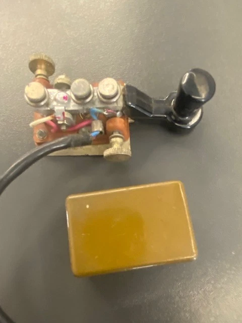 Mini Telegraph Morse Key. HAM RADIO. NOS. Lot of 1 + GIFT - Image 3 of 4