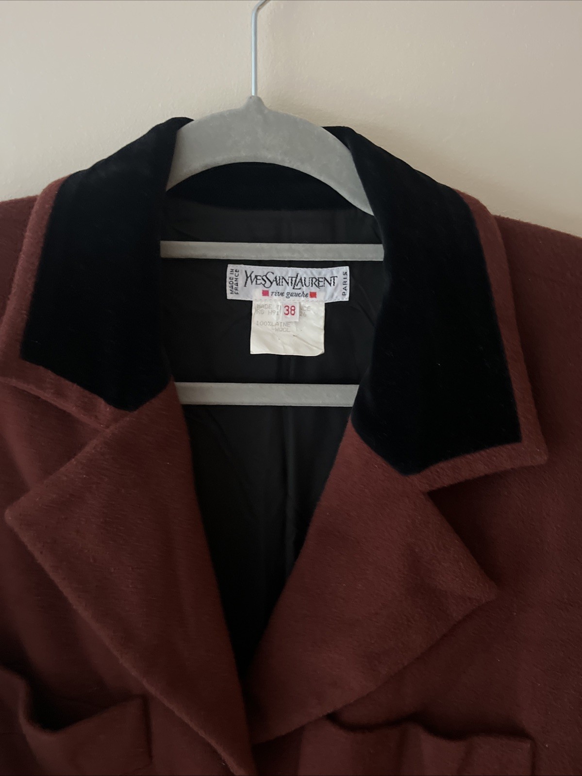 YSV Vintage. Yves Saint Laurent Parigi. Taglia 38 100% lana