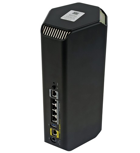 Netgear Nighthawk WiFi 7 tri-band RS700S-100EUS - Bild 2 von 2