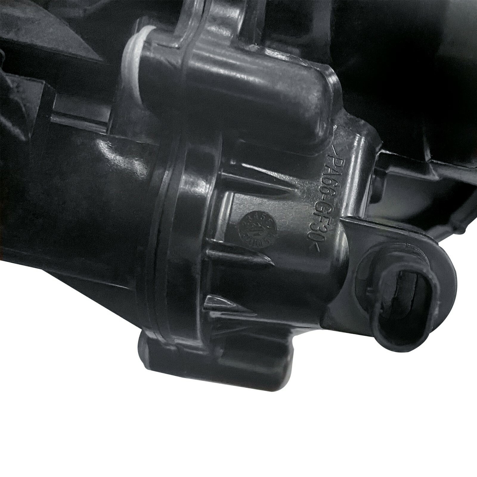 2742000715 2742003400 Coolant Thermostat For Mercedes Benz M274 E20 C